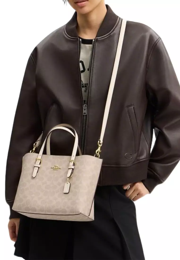 Mollie Tote Bag 25 In Signature Canvas CV965