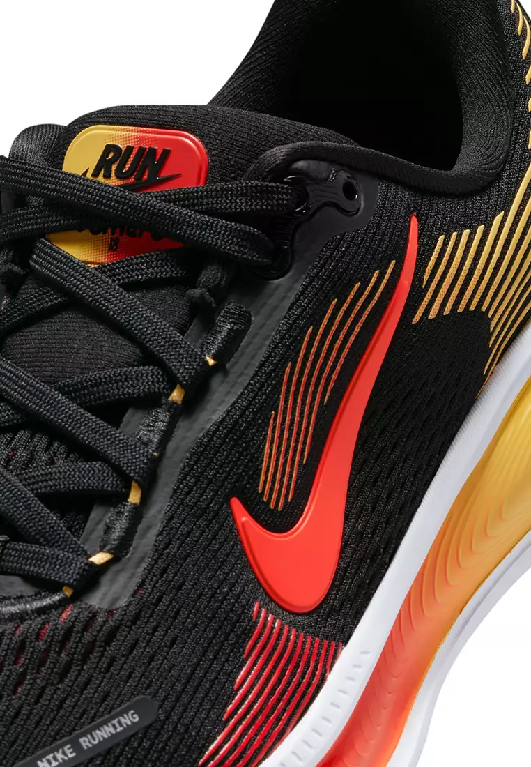 Nike Vomero 18