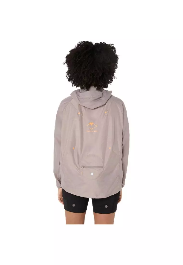 Buy ASICS Women FUJITRAIL PACKABLE WINDBREAKER 2026 Online | ZALORA