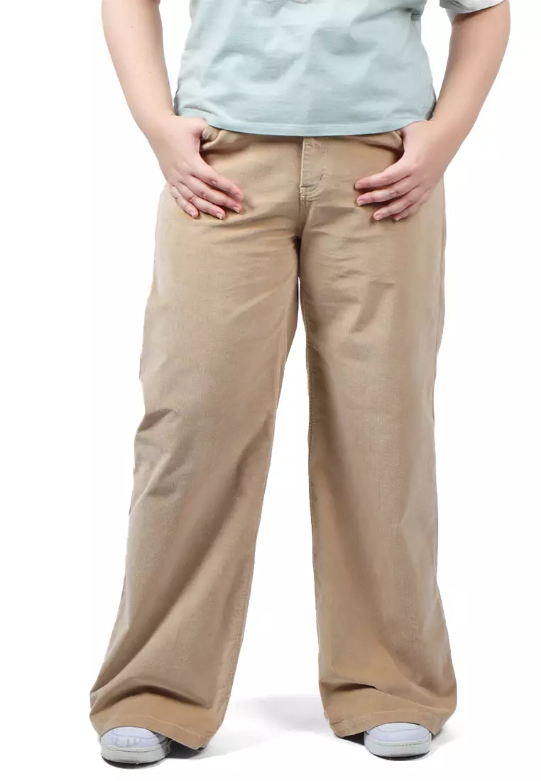 Hollister Ultra High-rise Corduroy Baggy Cargo Pants in Brown