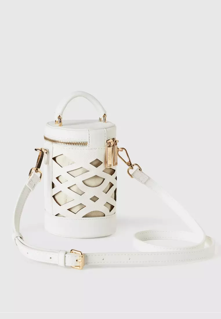 Cylinder bucket clearance bag