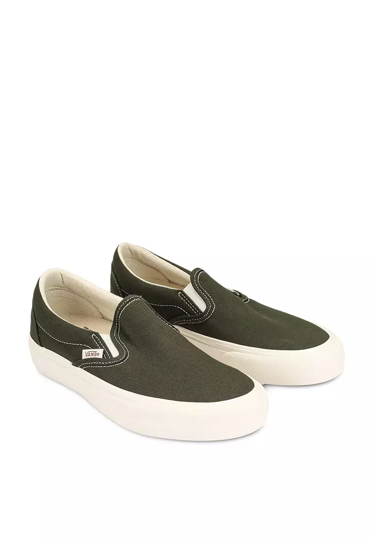 Gold van slip ons new arrivals