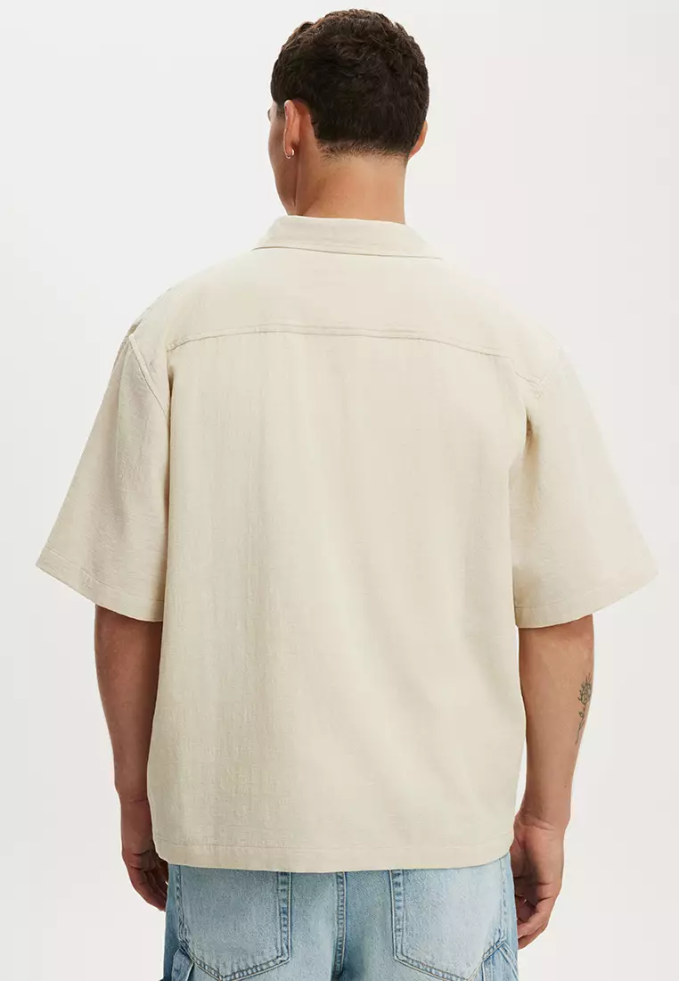 Boxy Fit Short Sleeves Shirt