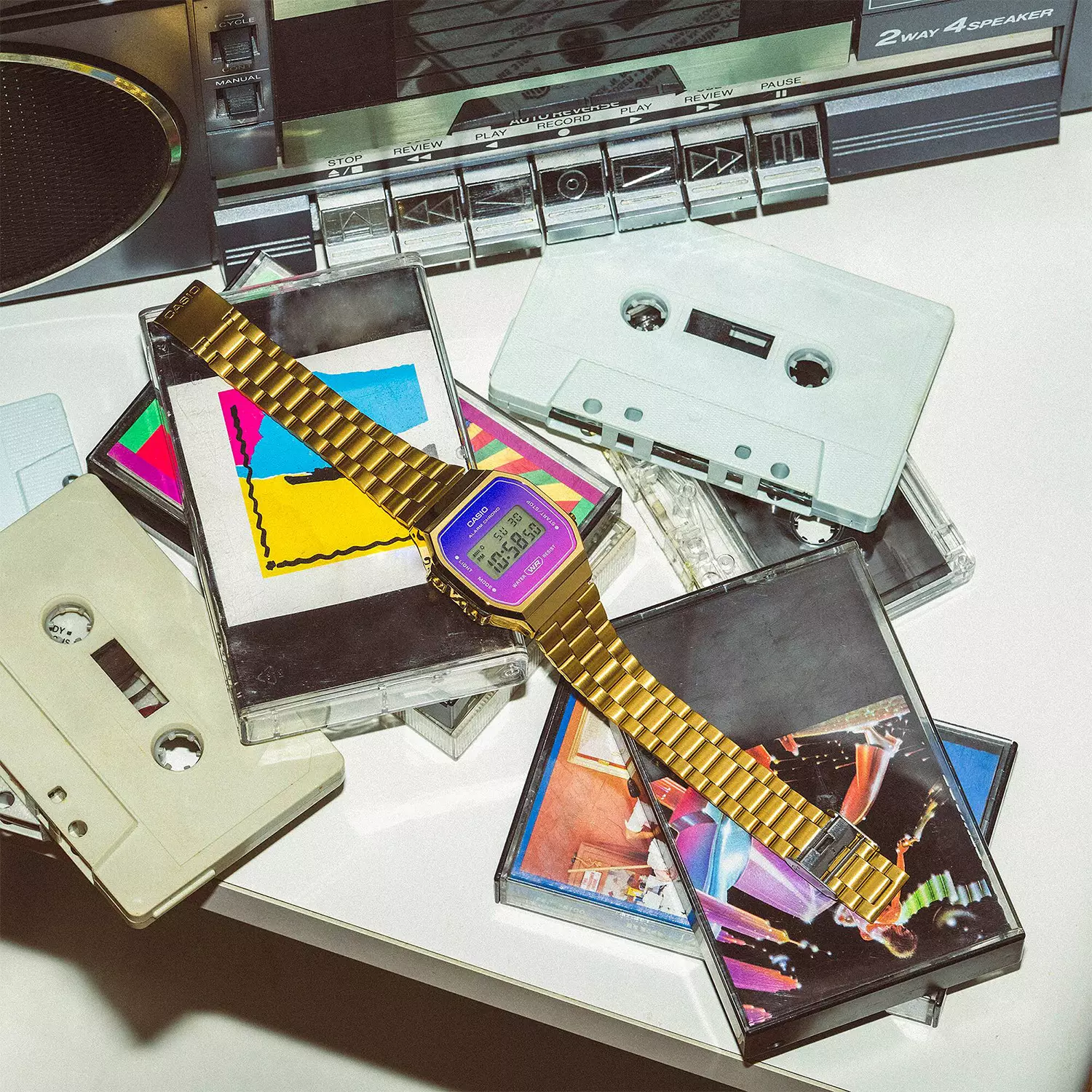 Casio Vintage - Jam Tangan Digital Wanita - Gold Stainless Steel - A168WERG-2A