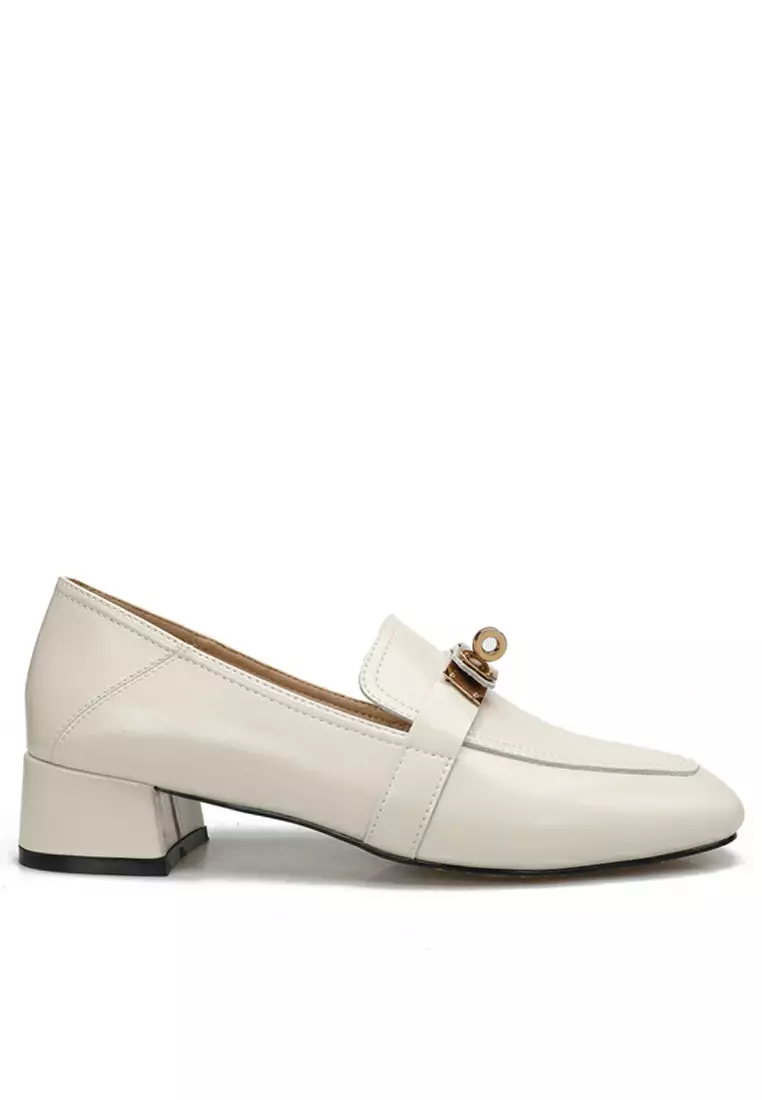 Discount on Twenty Eight Shoes  shoes - SKU: 3cm Metal Buckle Leather Loafer Te2088-5
