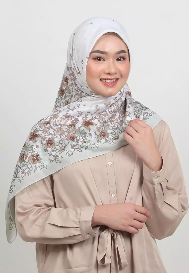 hijab segiempat motif