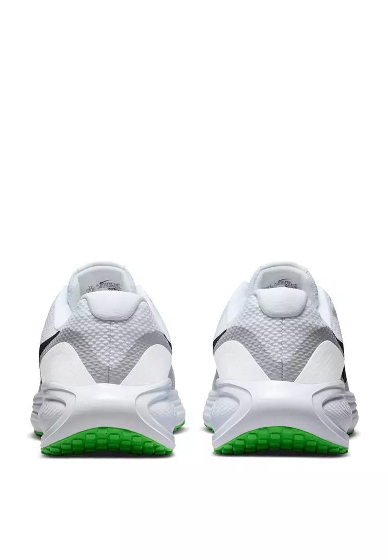 Nike Revolution 8