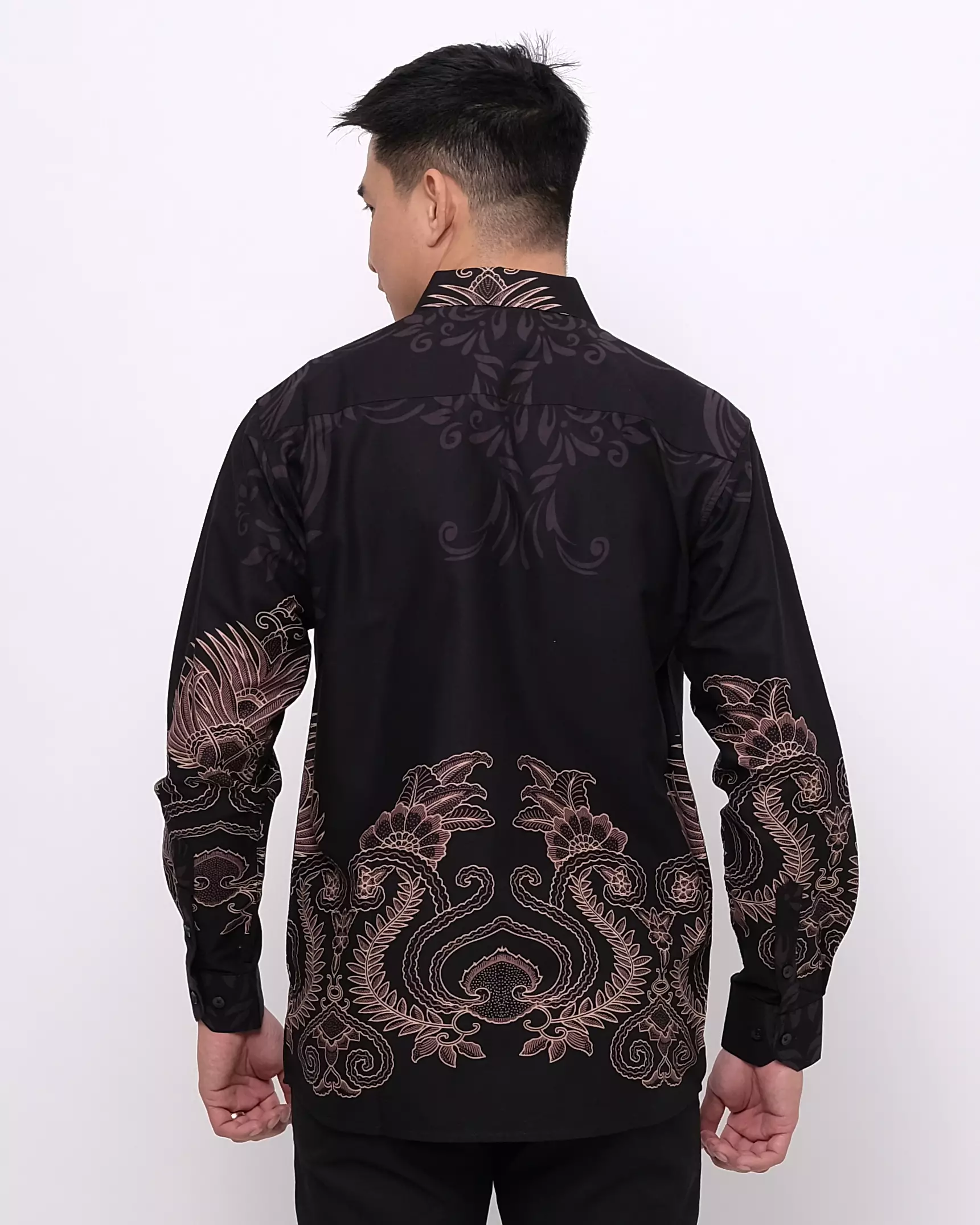 Andre Michel Kemeja Batik Lengan Panjang Hitam 16743