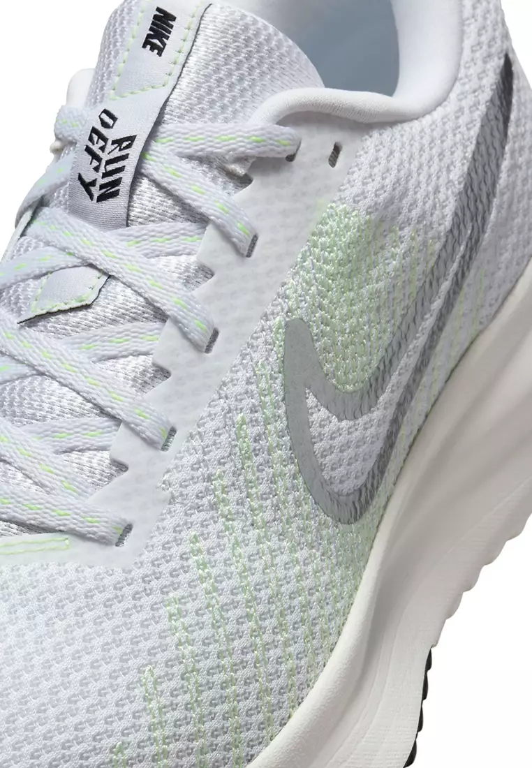 Run Defy Road Running Shoes