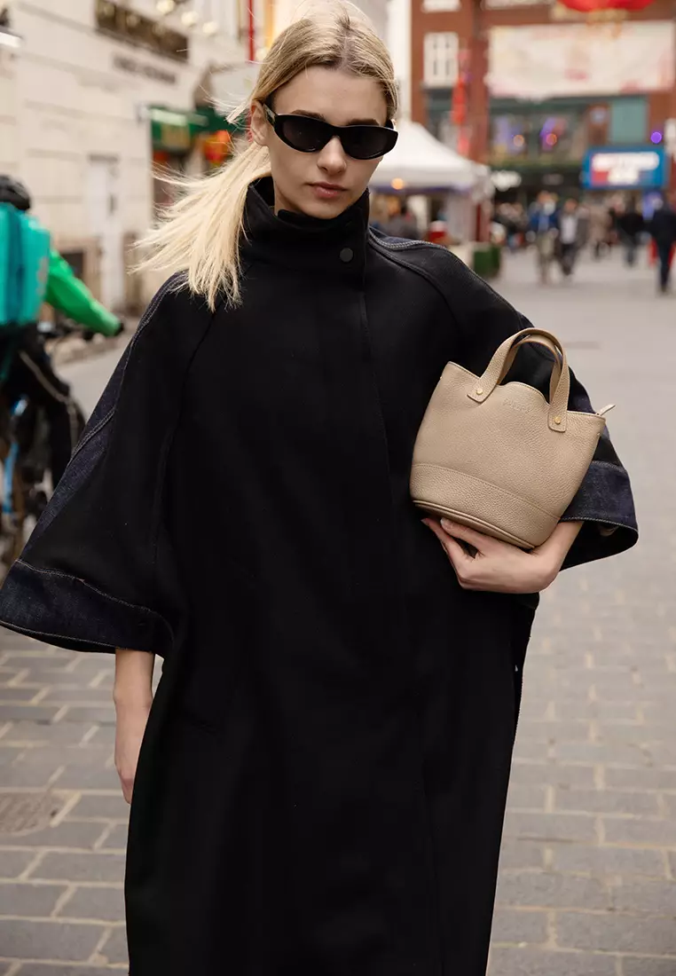 [網店限定] JULIANA 迷你水桶型手提斜背袋 - 奶沙色