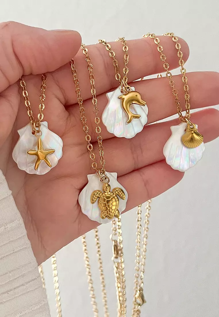 Pearl Shell & Gold Starfish Necklace