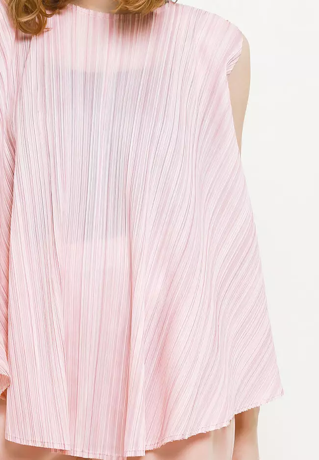 Multi Shade Sleeveless Pleated Top