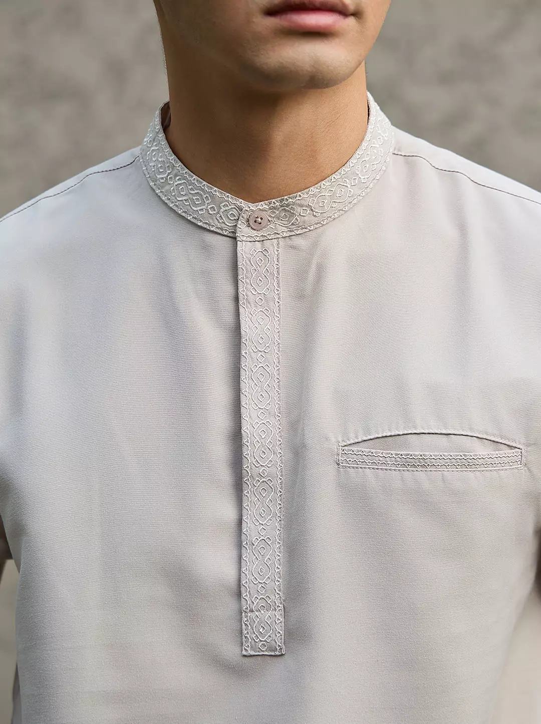 OXCON Kemeja koko Tangan 3/4 Bordir Hasbi Cream