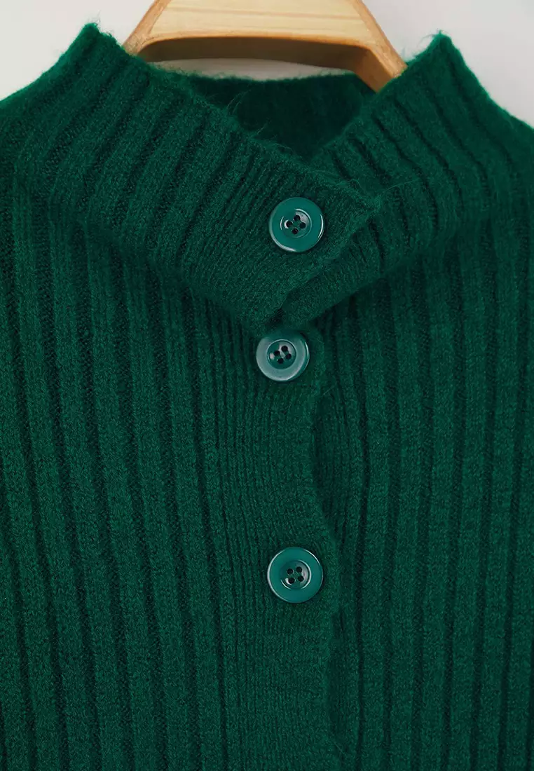Oversized Collar Cardigan