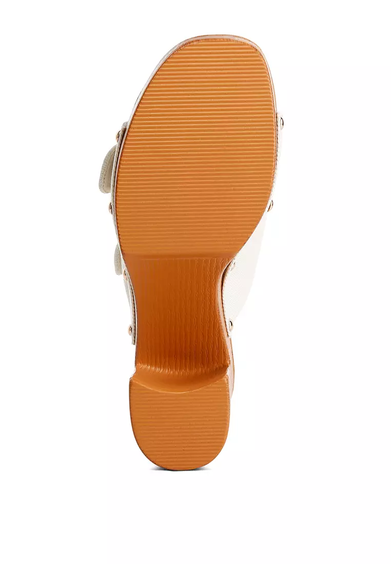 Bakiak Hak Blok Tinggi Tali Gesper Krem