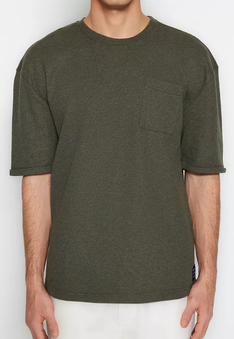 Khaki Oversize/Wide Cut Crew Neck Short Sleeve Pocket Label Detailed T-Shirt TMNSS23TS00077