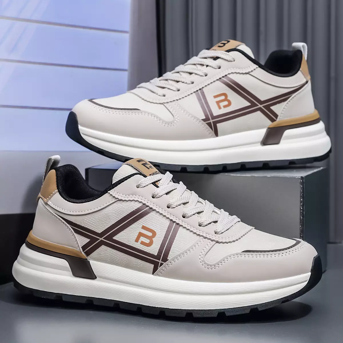 LURAD Sneakers Cowok Kado Ulang Tahun Bermanfaat QNA2523