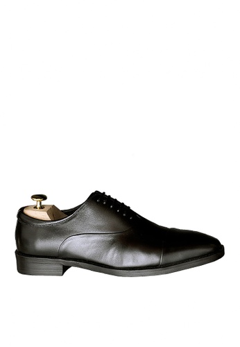 Twenty Eight Shoes black VANSA Leather Toe Cap Oxford Shoes VSM-F053 54BF0SH646EB3EGS_1