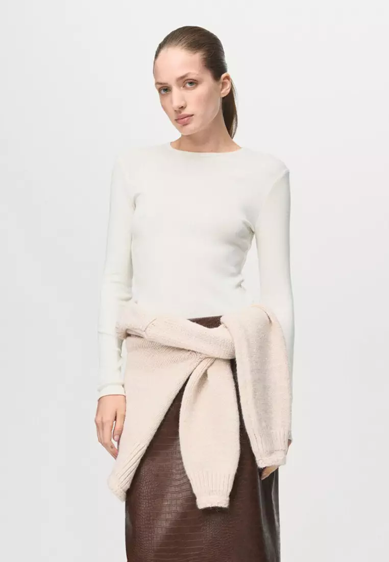 Ribbed Long-Sleeved Top
