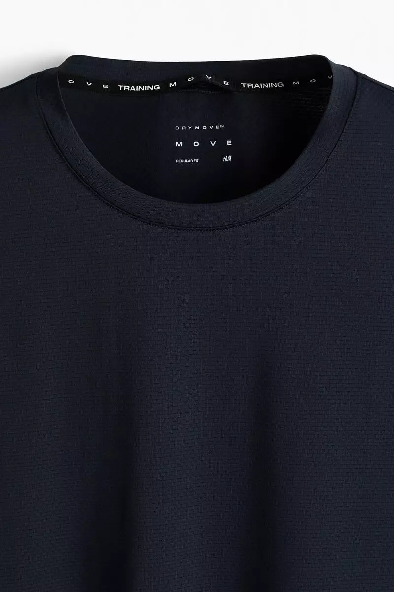 Mesh sports T-shirt with DryMove™