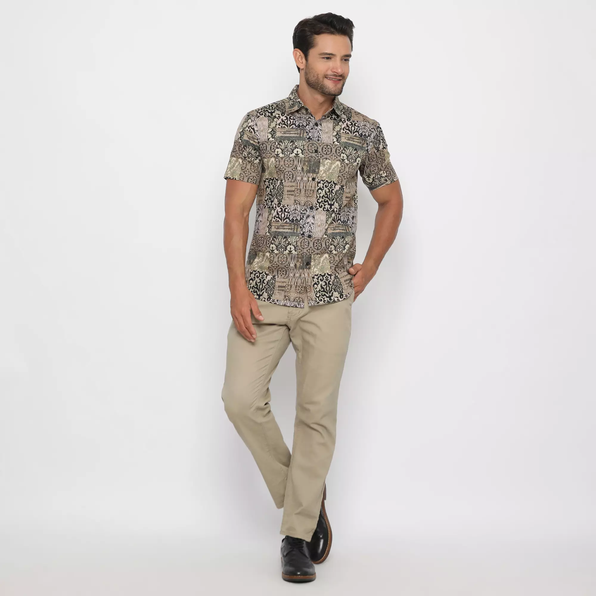 Platini Kemeja Hawai Pria Lengan Pendek Coklat 132150
