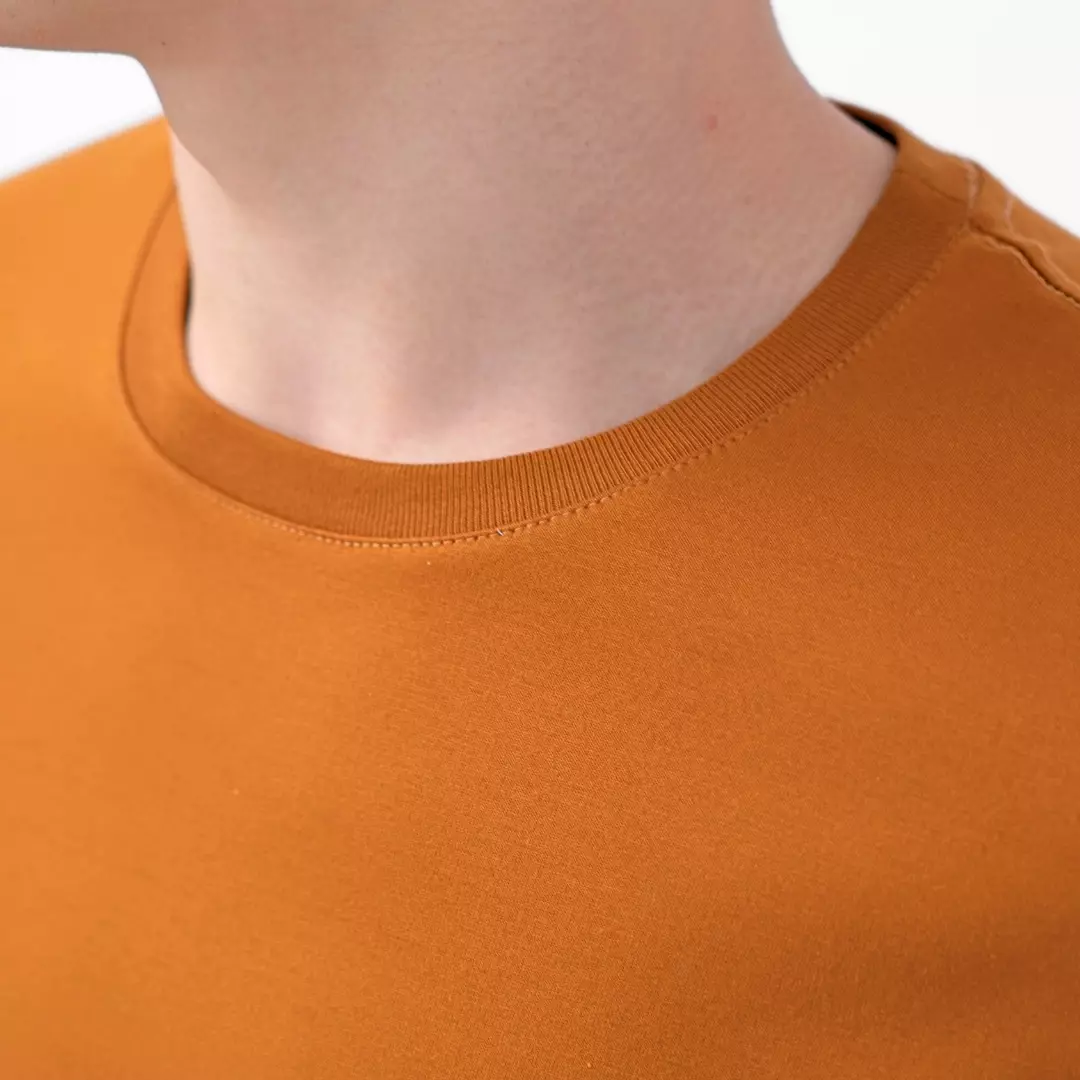 Ryusei Kaos Pria Haruma Basic Mustard