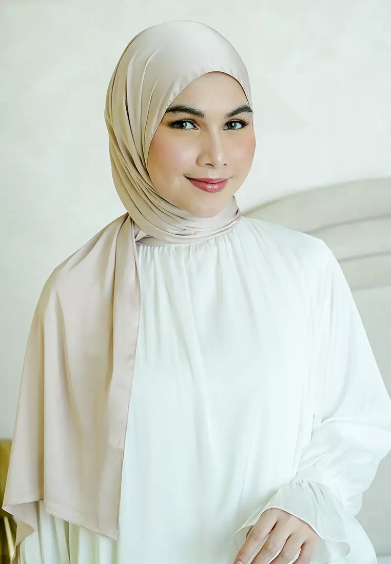 Shadeera Silk Shawl Ivory (Lozy x Shadira)