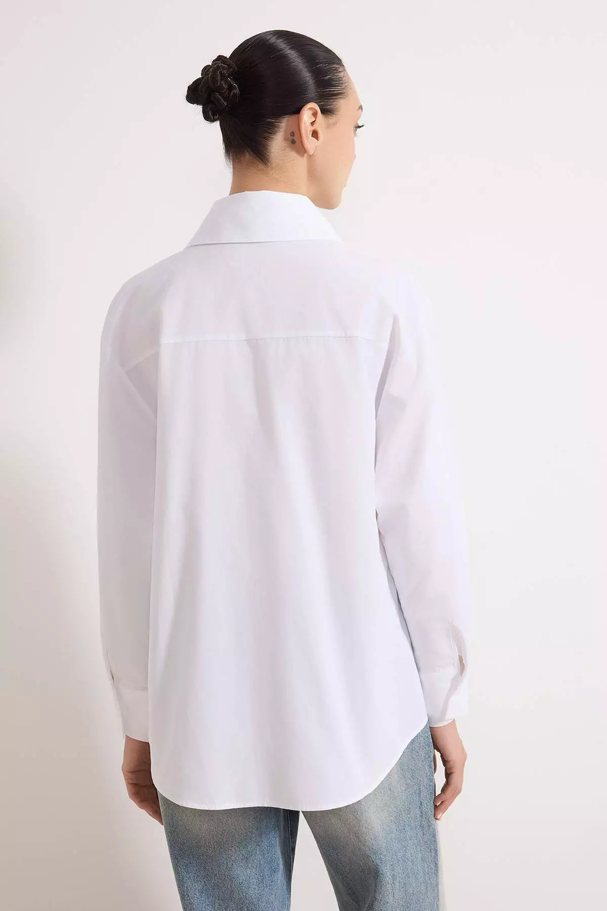 White Cotton Collar Bow Tie Wide Fit Poplin Shirt Twoaw26Go123