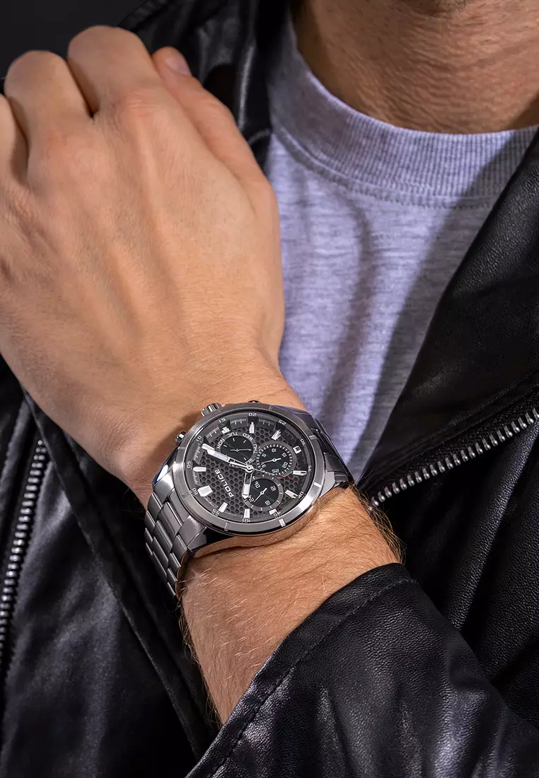 Police Malawi Silver Stainless Steel Analog Quartz Watch For Men PPEWGK2204106