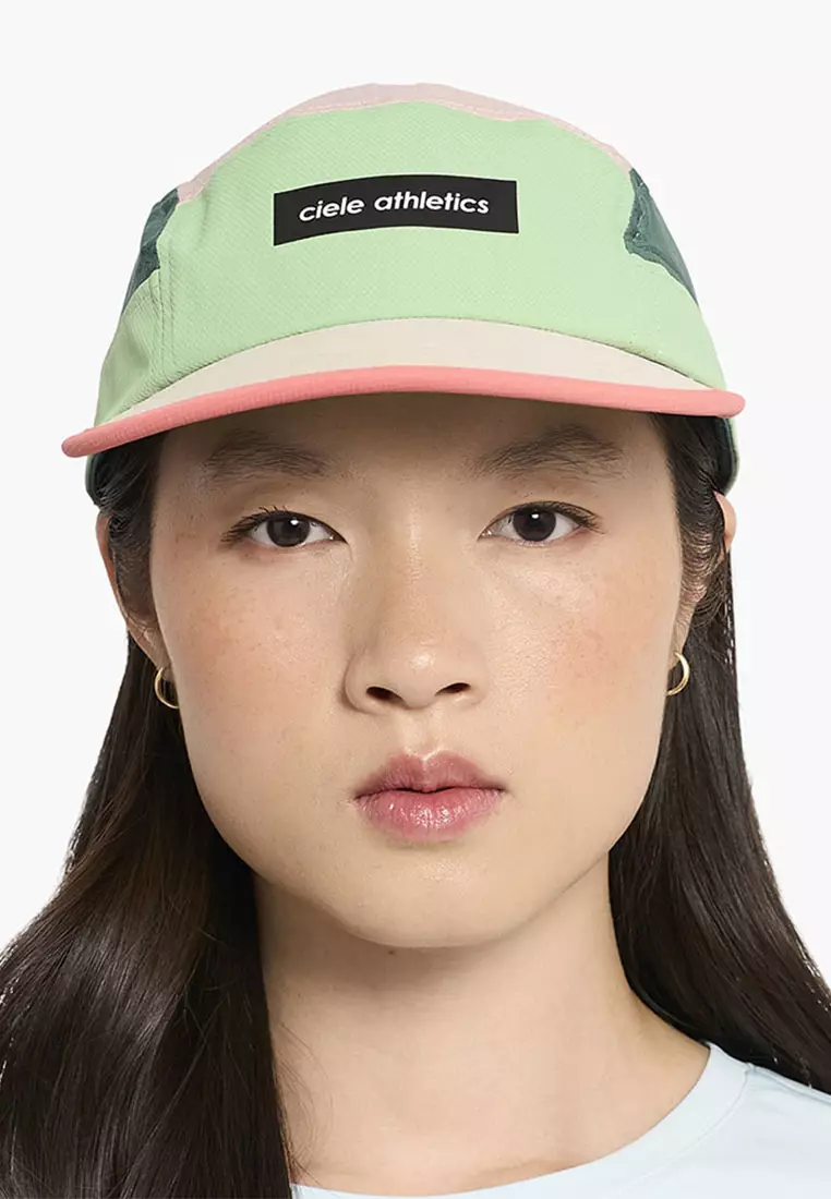 GOCap Field - Iconic Bar Sports Cap