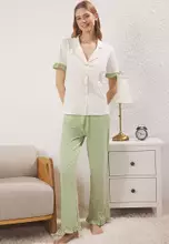 Ecru/Green