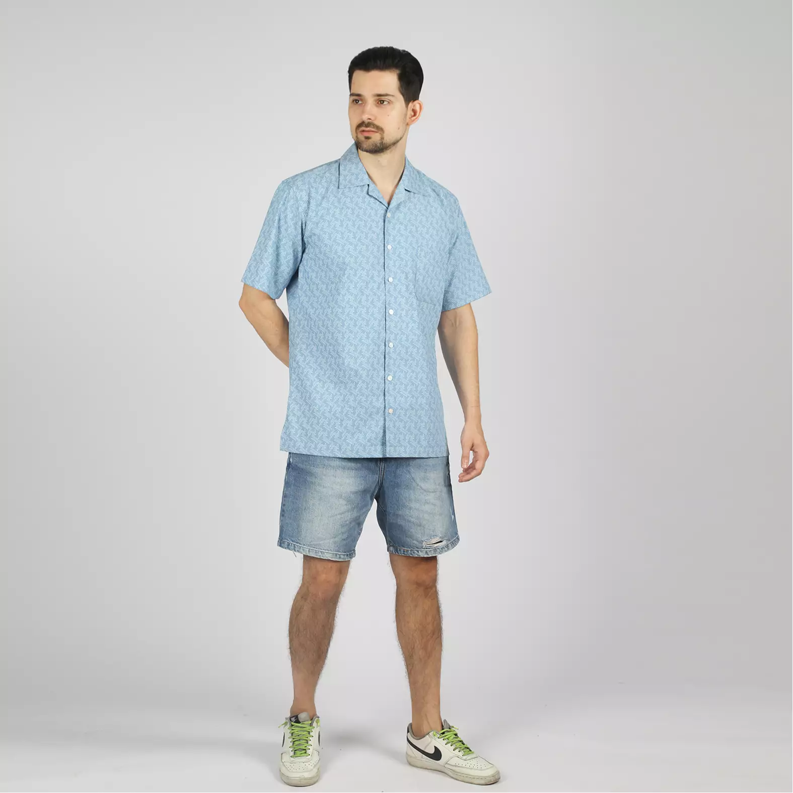 Kemeja Ethan White Lengan Pendek Hawaiian Bluenaya