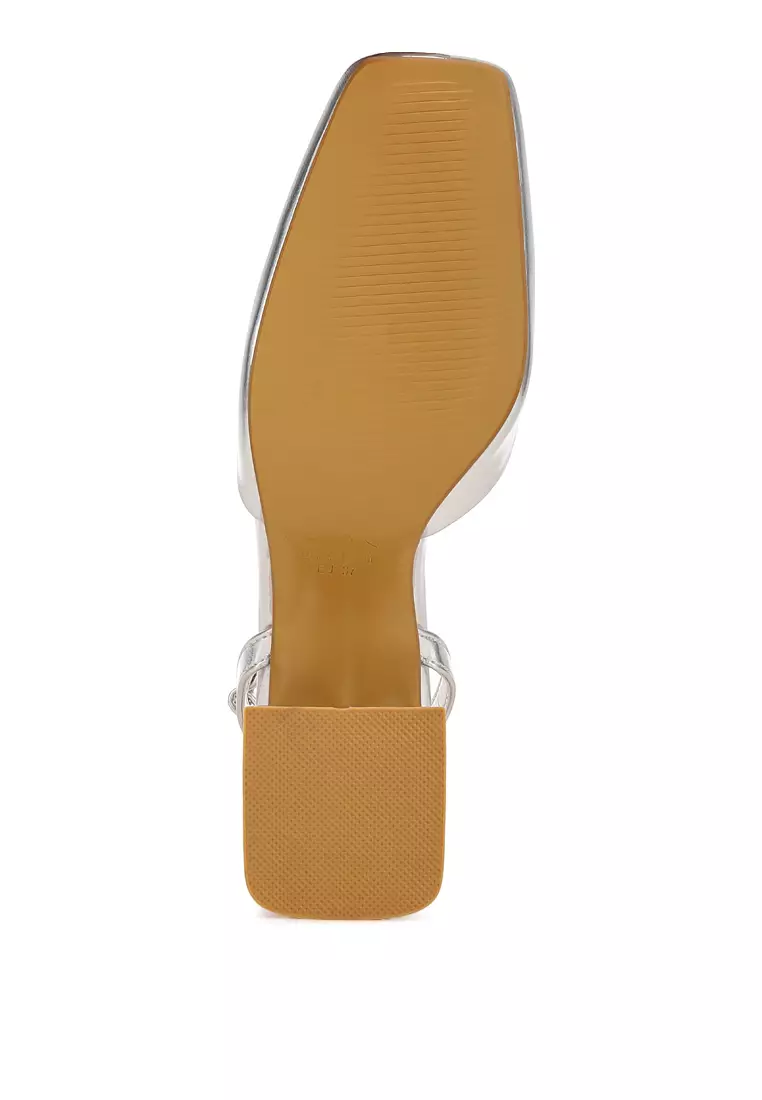 Detail Bros Sandal Tali Pergelangan Kaki Warna Perak