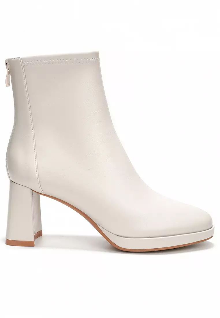 Discount on Twenty Eight Shoes  shoes - SKU: 9CM Round Toe Zipper Platform Boots BY990-2