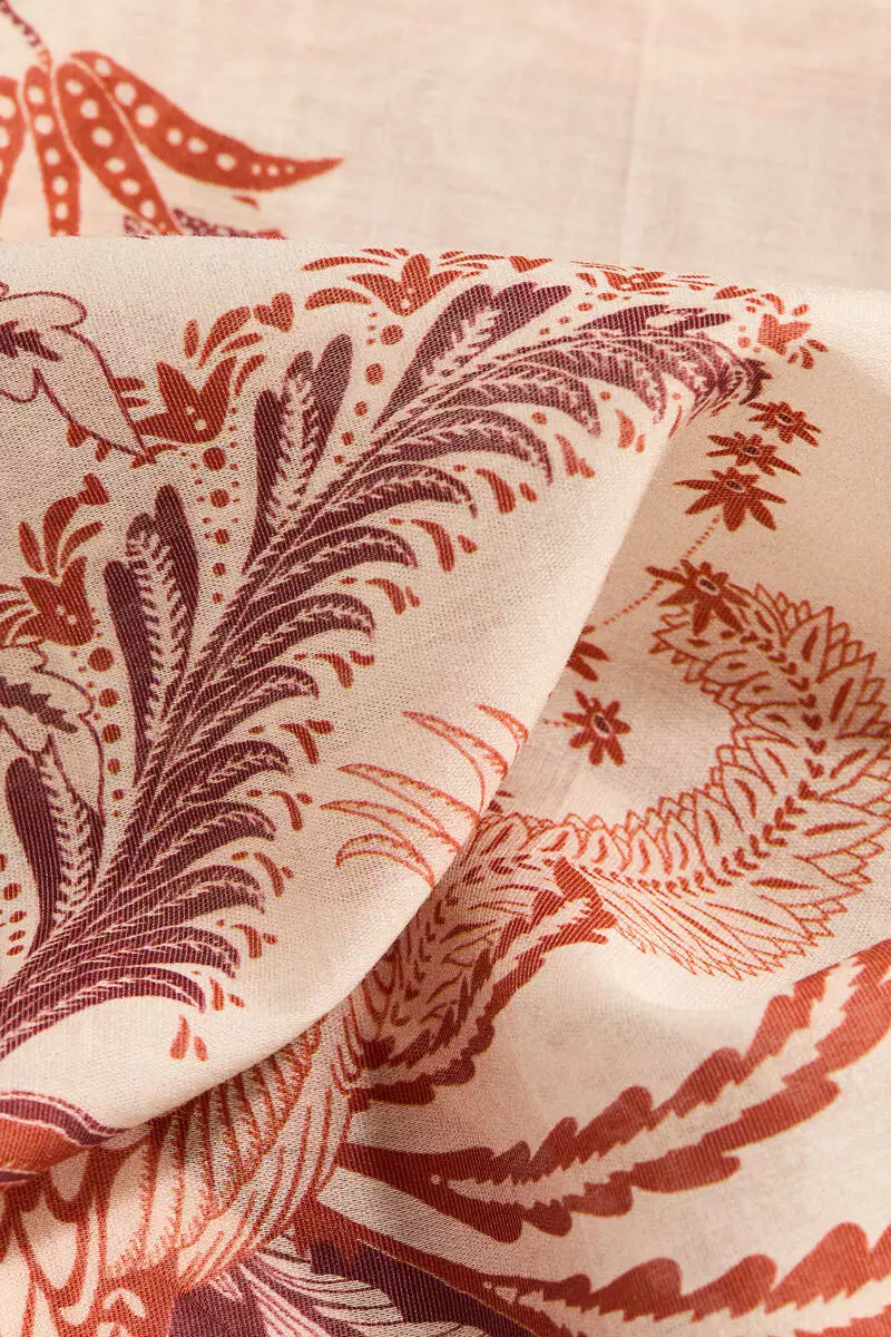 Patterned scarf