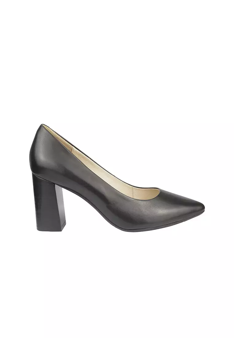 Estelle Pump Black