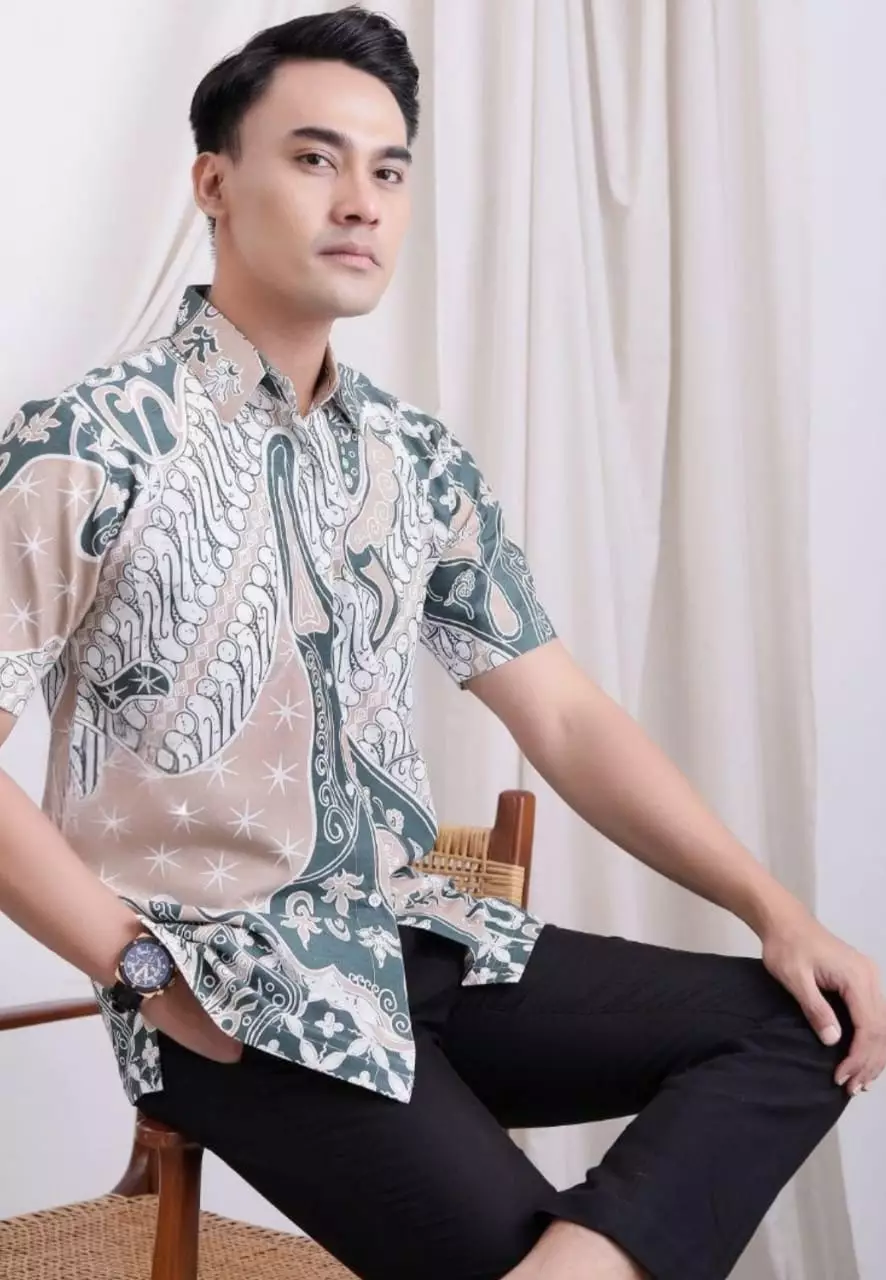 Lintang Abu Kemeja Batik Pria Premium Elegant Lengan Pendek B.K