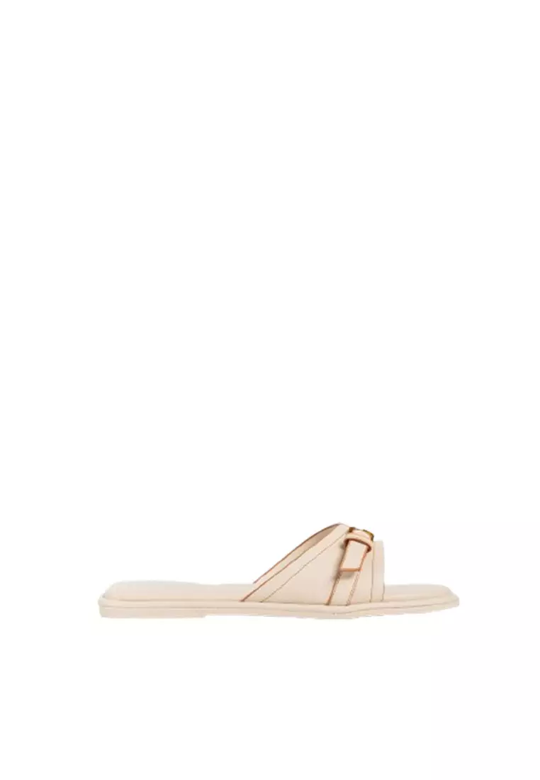 Discount on Happy2U  shoes - SKU: Aciel Buckle Stitch Sandals