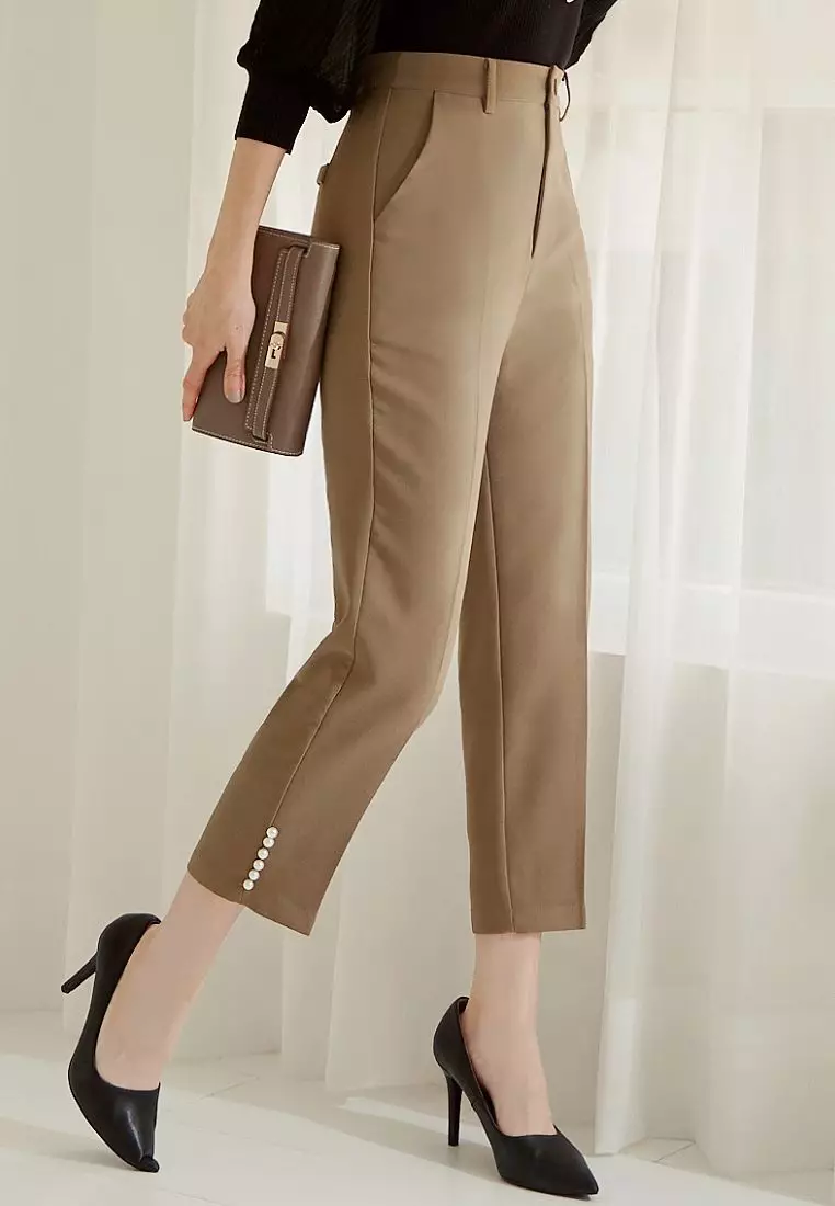 純色燙印線珍珠飾窄管八分褲《BA7365》