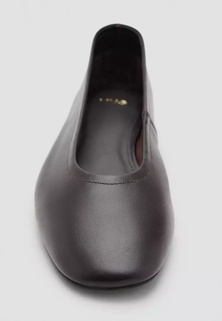 Leather Flat Shoes
