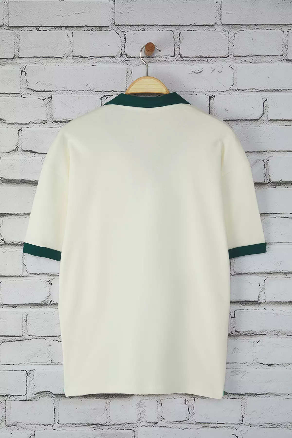 Embroidered Detail Polo Shirt