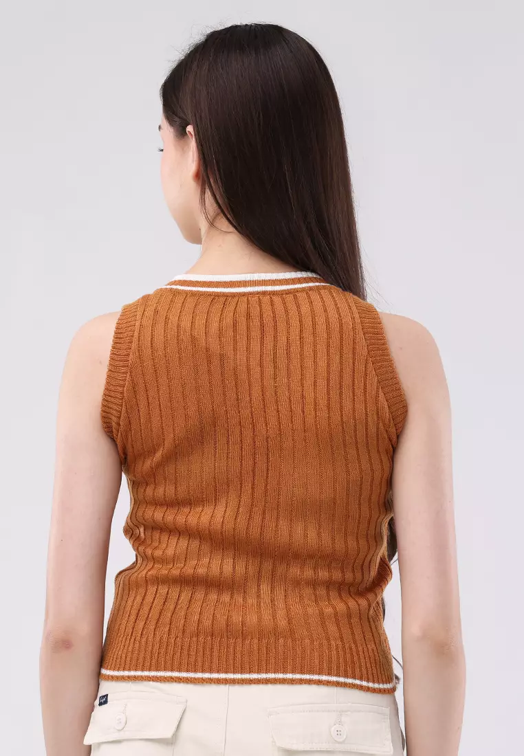 Knitted V-neck Sleeveless Blouse