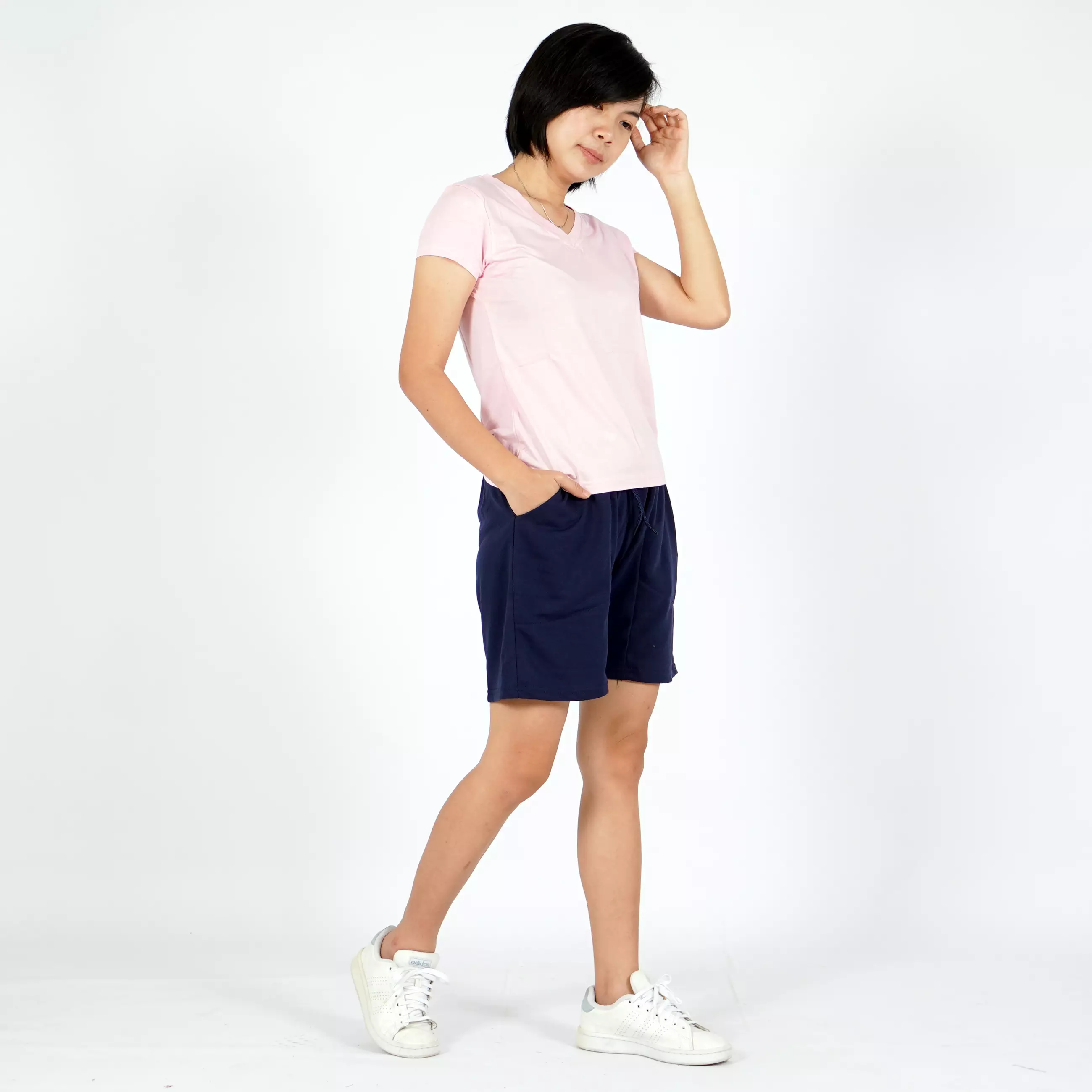 OKECHUKU Vioree T-Shirt V-Neck Polos Tangan Pendek Kaos Leher V - Pink Baby