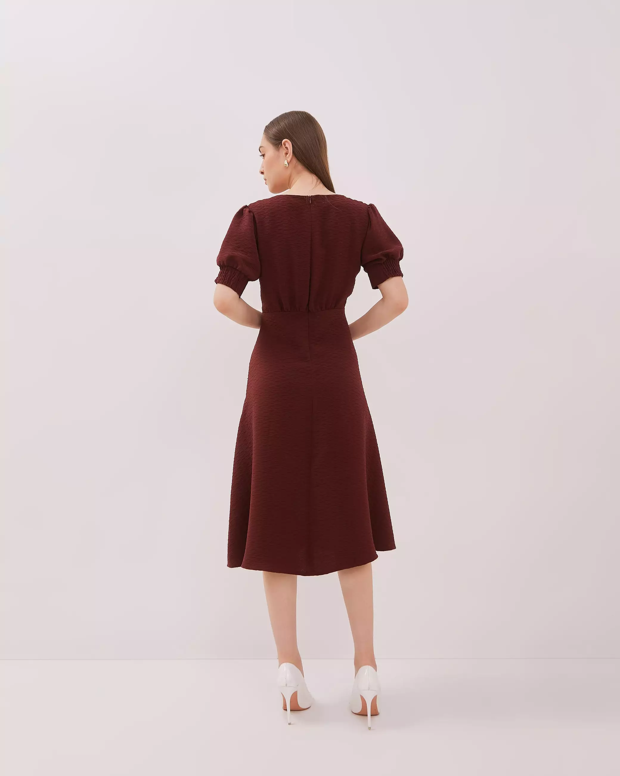 Urban Exchange Estella Midi Dress Maroon Warna Merah