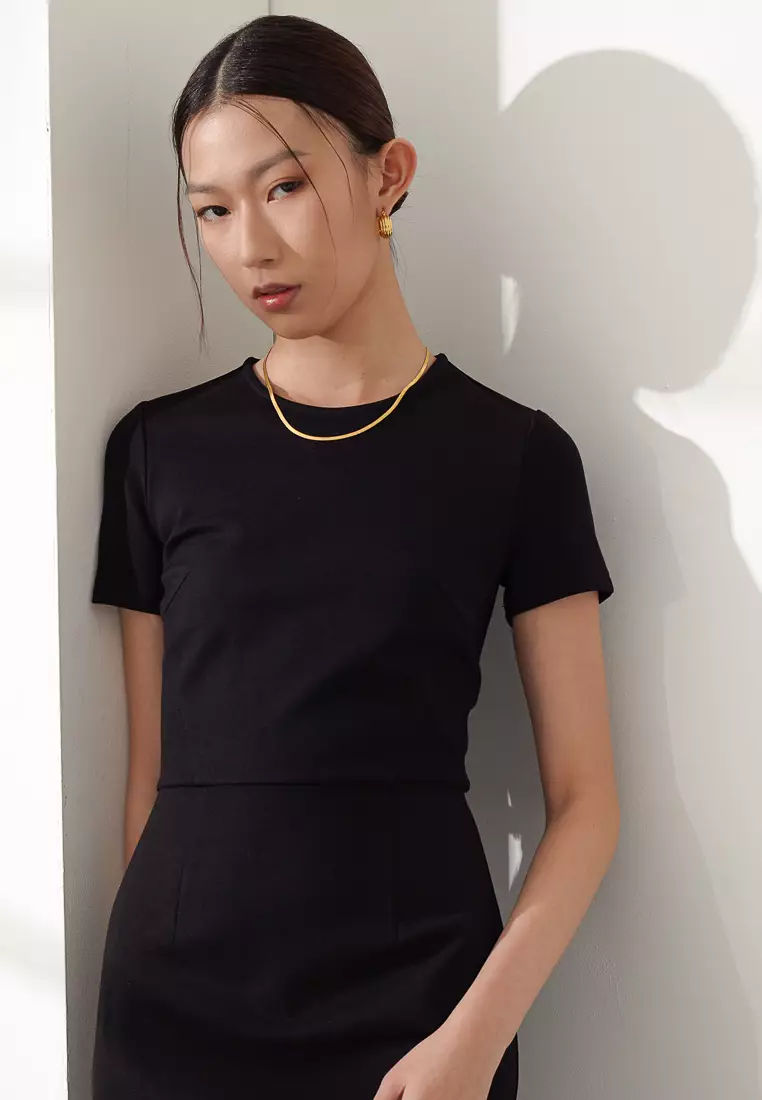 Slim-Fit Short Sleeve Dress