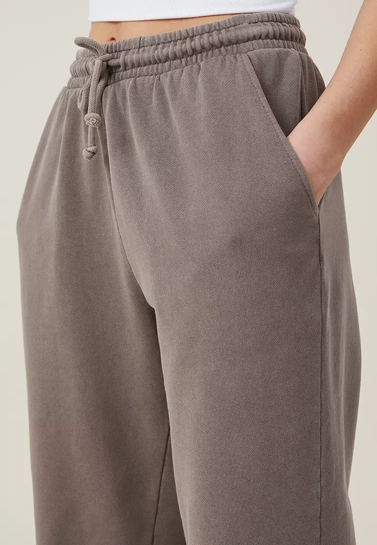 Classic Washed Sweatpants