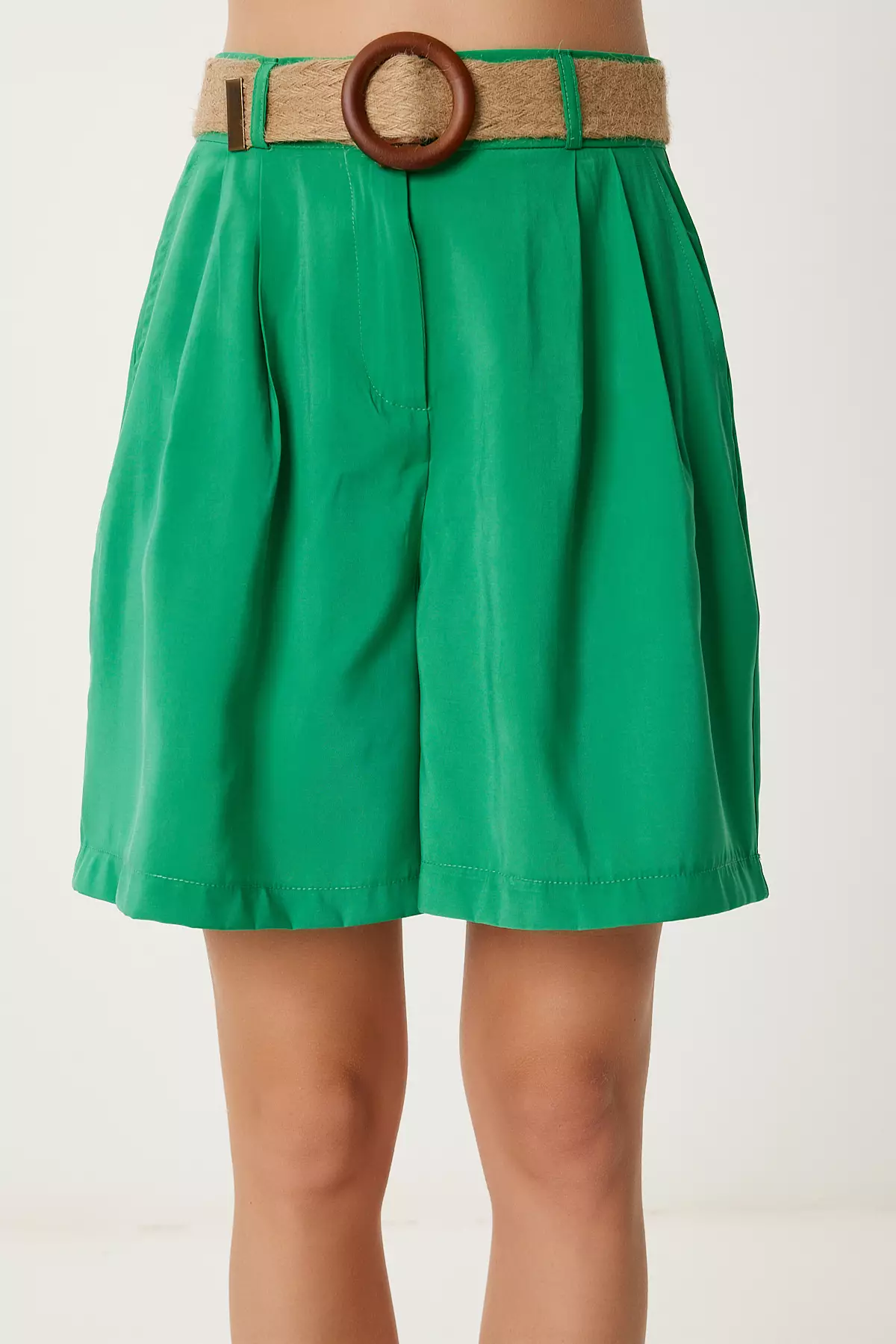 Women's Green Straw Belt City Size Ayrobin Bermuda Shorts Dp00258