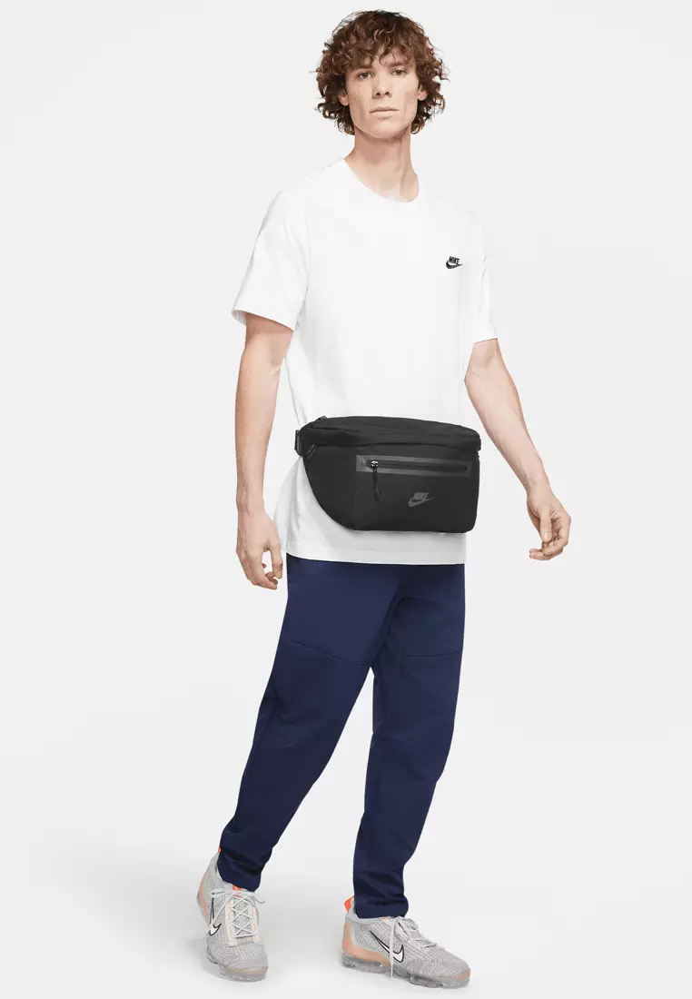 Nike be 2024 true fanny pack