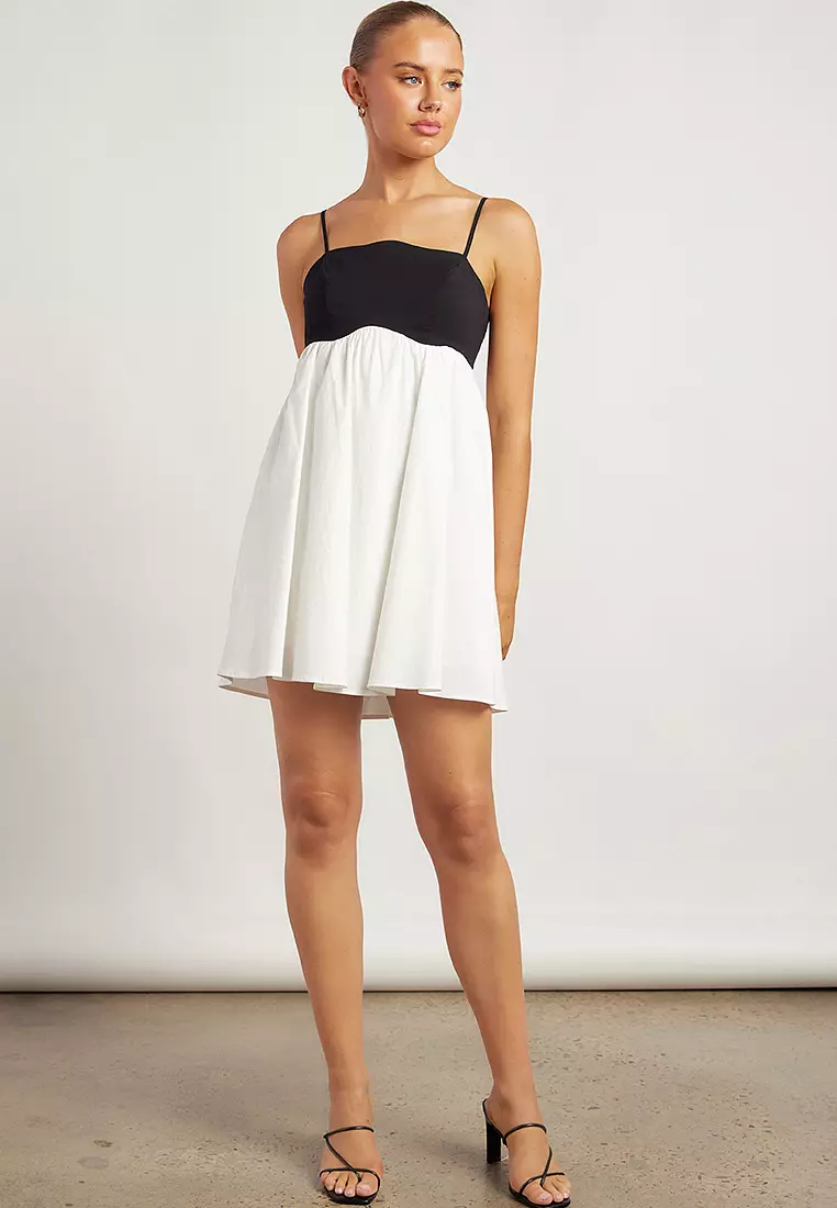 Scallop Edge Baby Doll Contrast Mini Dress