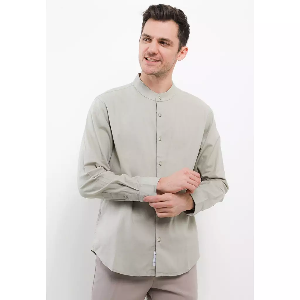 TRIPLE Kemeja Panjang Slim Fit (LS MC 508) White